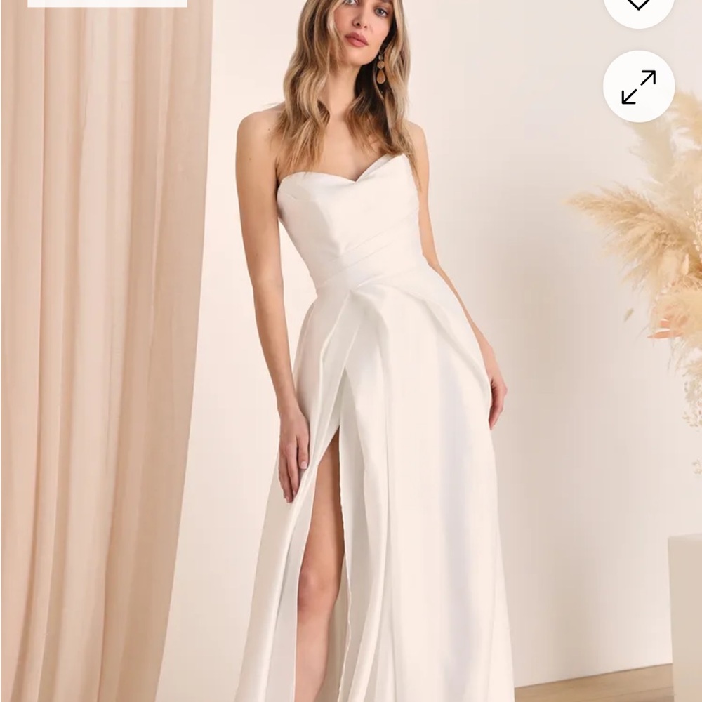 Lulu's Strapless White Wedding Dress